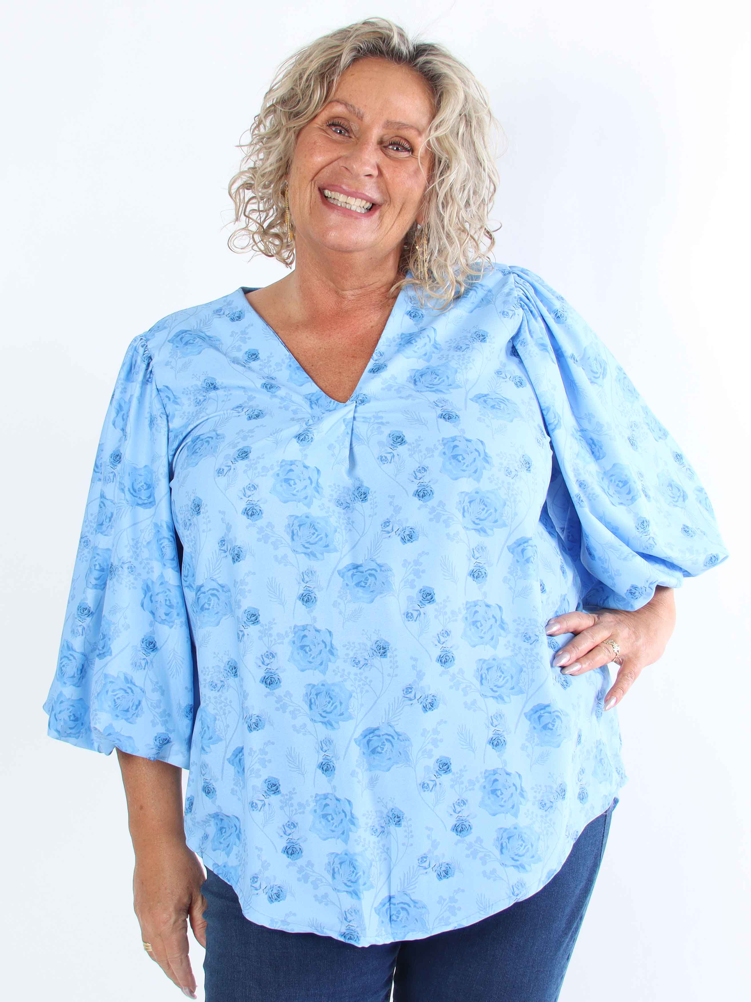 Lenora - Blomstret plus size tunika med pufærmer